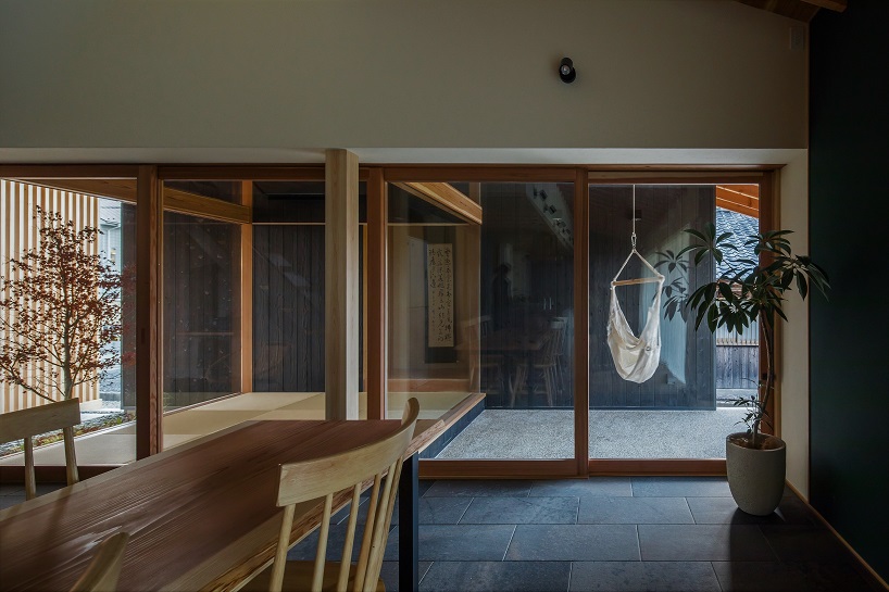 terasho house by ALTS design office connects living spaces with the outdoors in japan