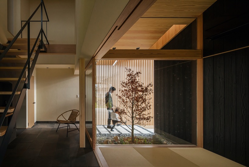 terasho house by ALTS design office connects living spaces with the outdoors in japan