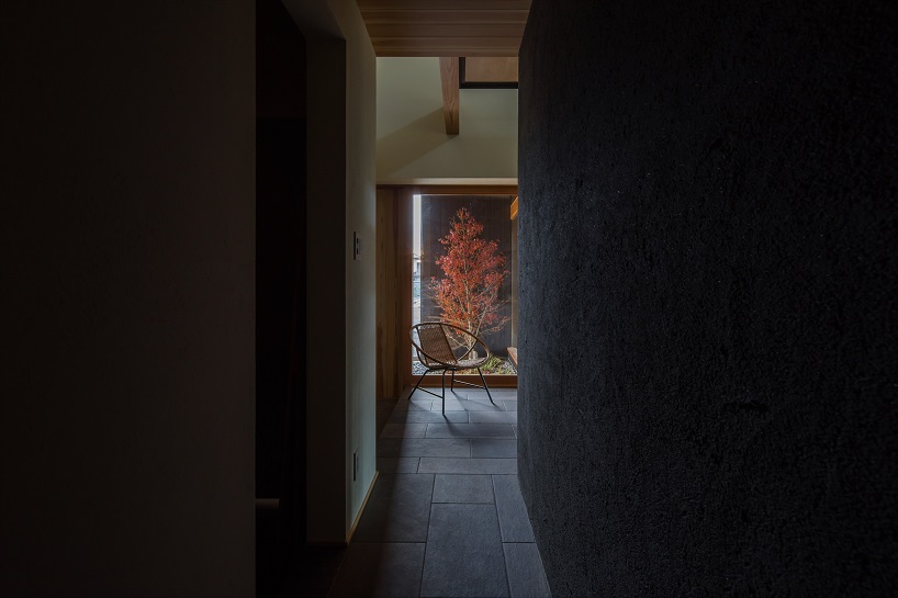 terasho house by ALTS design office connects living spaces with the outdoors in japan