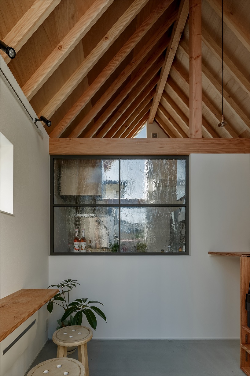 alts-design-office-pasty-shop-mi-chan-sweets-factory-omihachiman-japan-01-13-2019-designboom