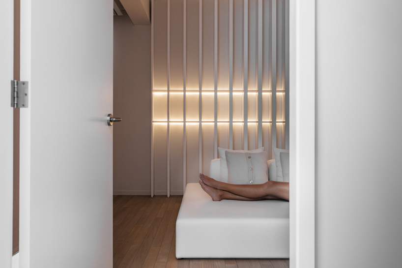 alessandro isola miami beach apartment designboom
