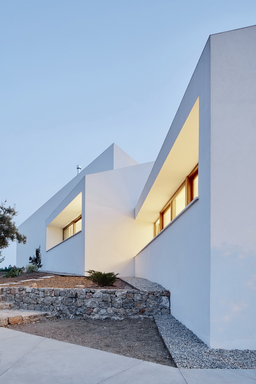 ohlab team mm house architecture spain designboom