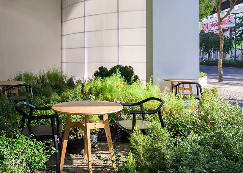 phtaa-blu395-mixed-use-building-bangkok-thailand-03-17-2020-designboom