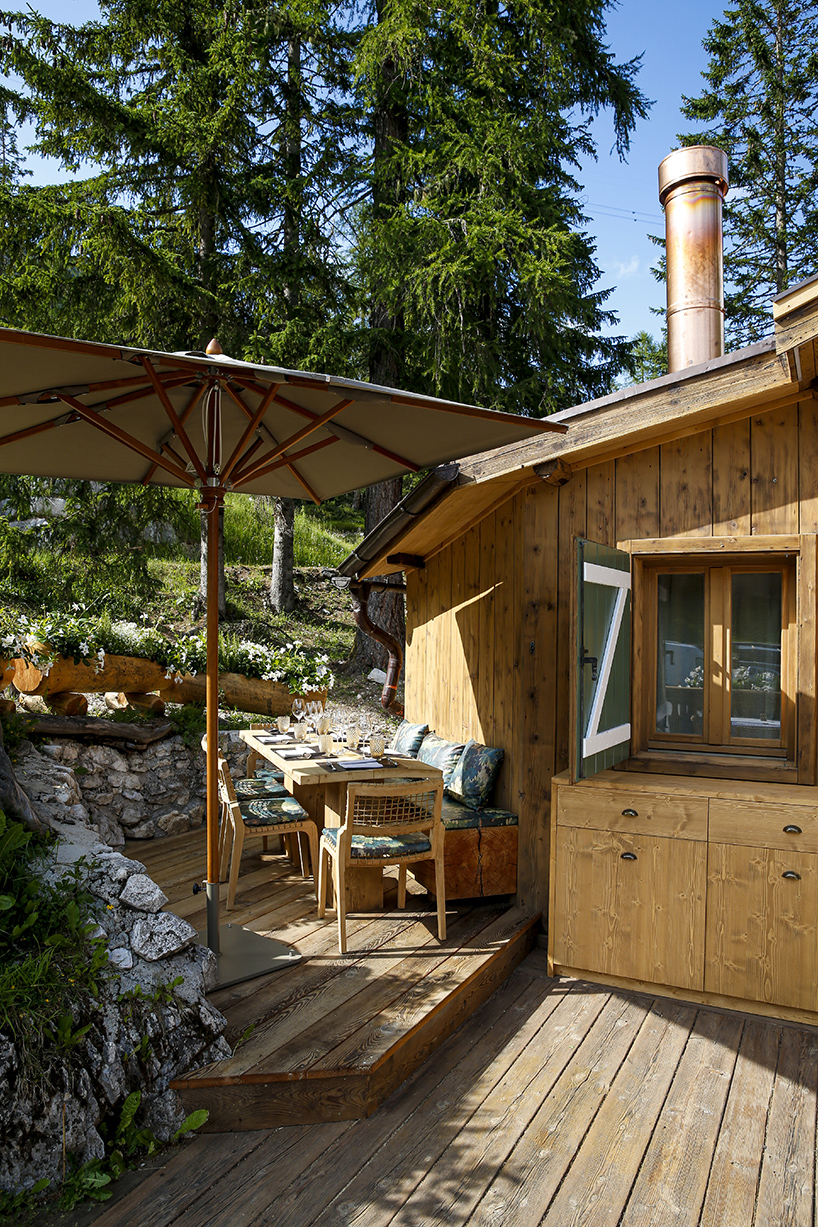 visual-display-baita-pie-tofana-cortina-dampezzo-italy-09-19-2019-designboom