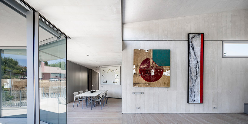 05 AM arquitectura house exhibition space designboom