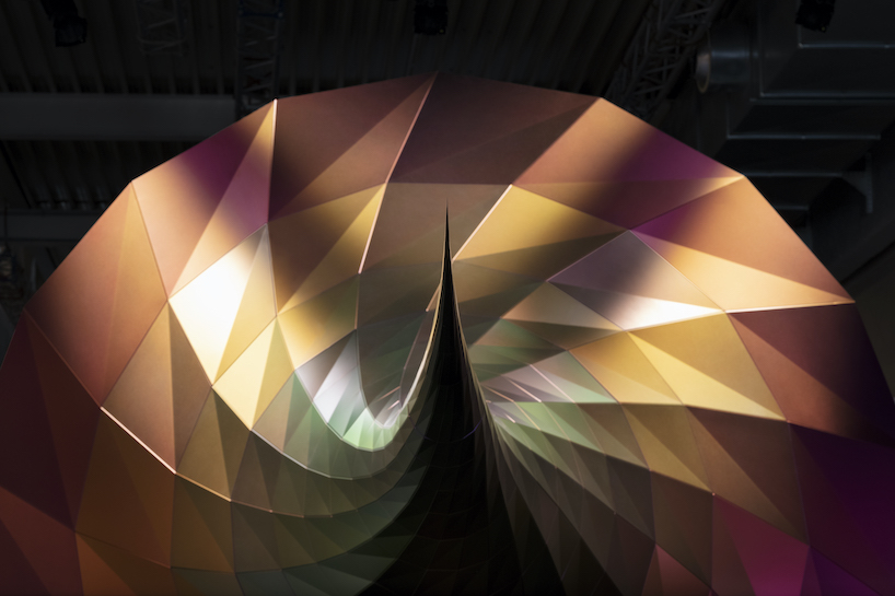 wes resonance vortex to diversity presents a colourful embodiment of a world full of diversity with only a single pigment 3