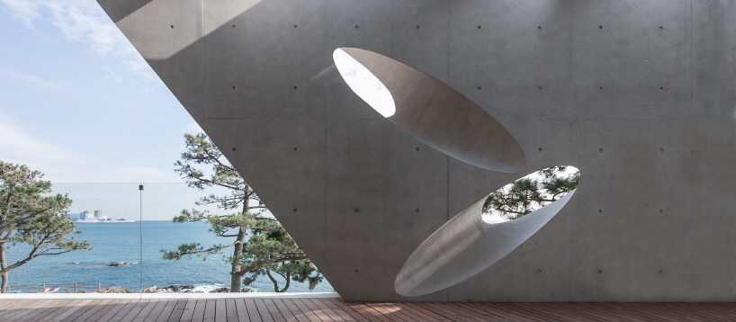 IDMM architects waveon café gijang korea designboom