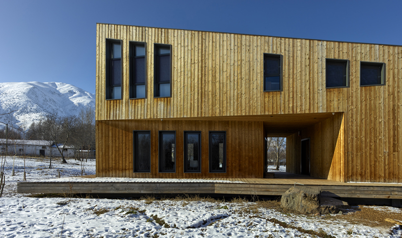 erginoglu calislar architects ka house turkey designboom