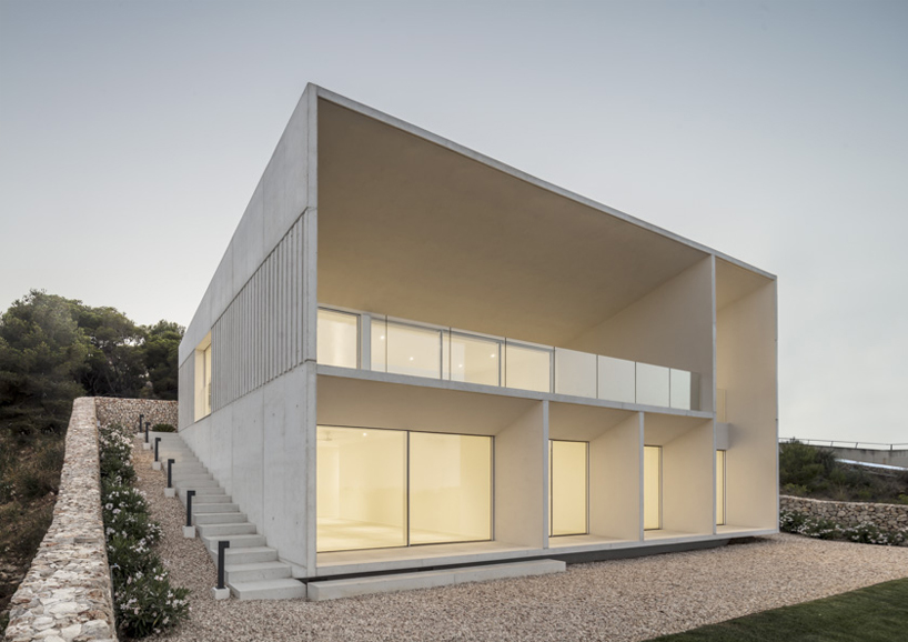 NOMO STUDIO designs a house to frame the views of menorca designboom