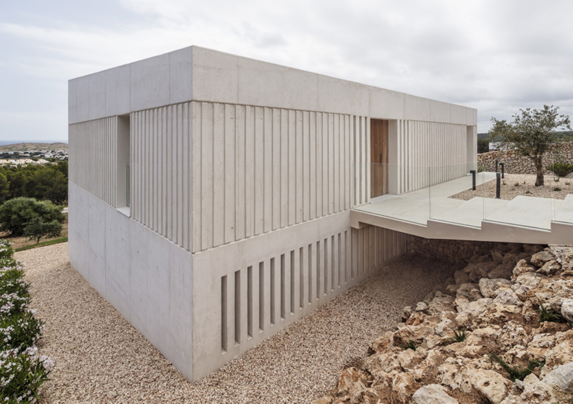 NOMO STUDIO designs a house to frame the views of menorca designboom