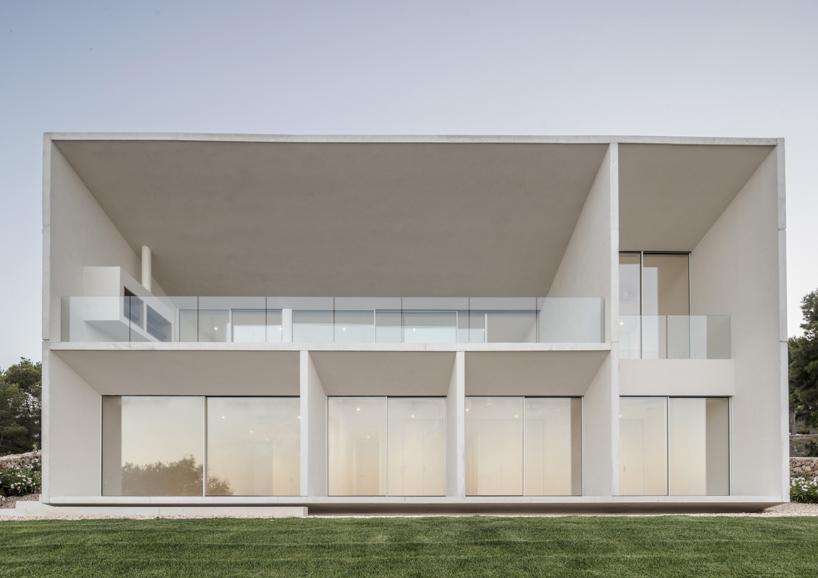 NOMO STUDIO designs a house to frame the views of menorca designboom