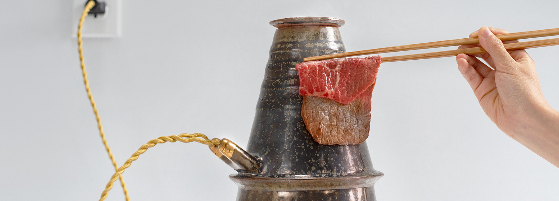 duan forms a series of selfheating ceramic cooking vessels