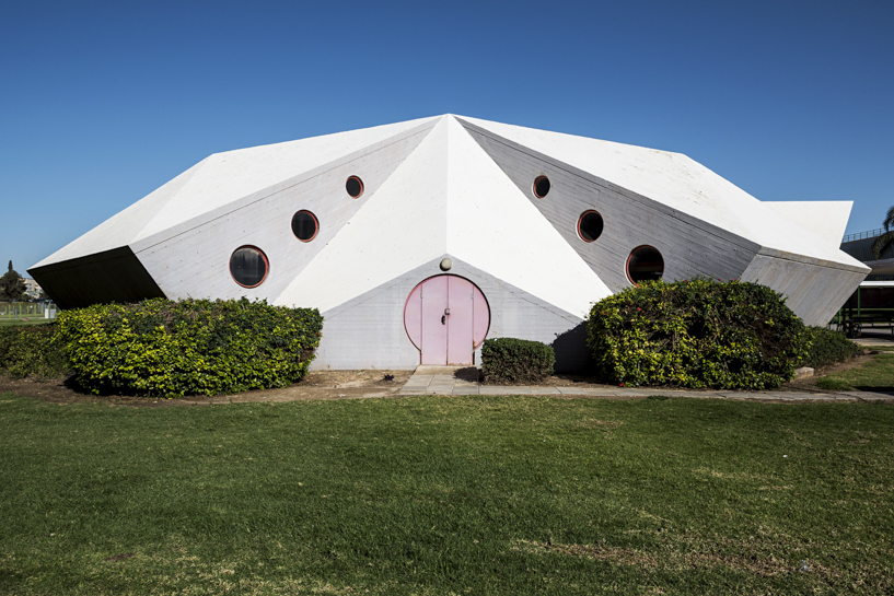 be'er sheva, israel's brutalist desert city photographed by stefano perego designboom