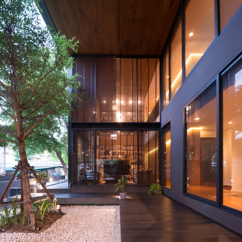 seARCH's wss - residence finds its own privacy in a urban area using architectural planning - 10