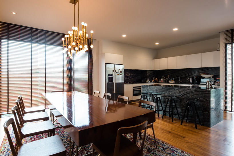 seARCH's wss - residence finds its own privacy in a urban area using architectural planning - 6