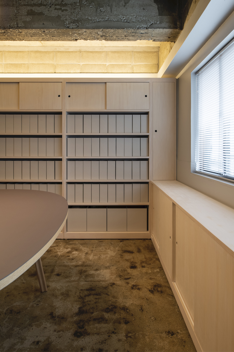 a multi purpose laboratory as a satellite space for the tearoom tohka 9