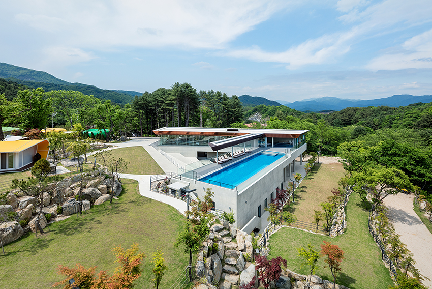 the glamtree resort by archiworkshop nestles into a forest in south korea designboom