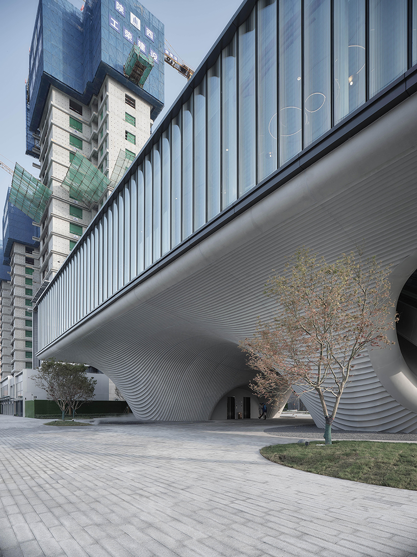 EID architecture completes 'LAND community center' in xi’an, china designboom