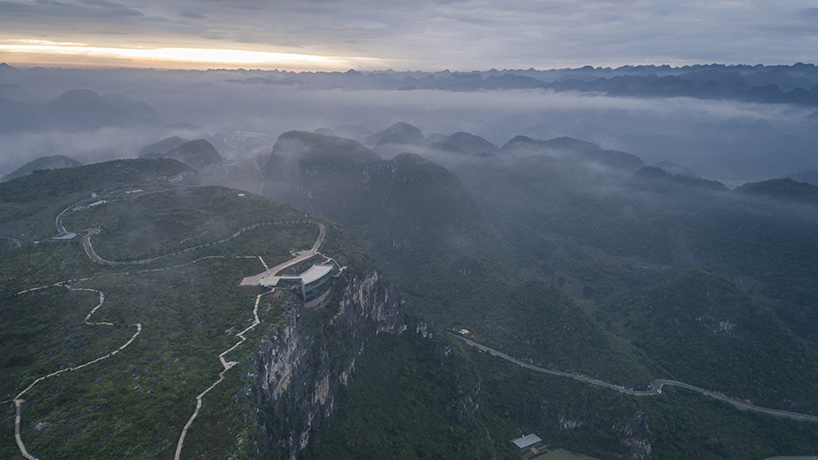 limestone gallery 3andwich design haiwei canyon designboom