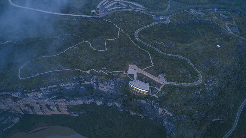 limestone gallery 3andwich design haiwei canyon designboom