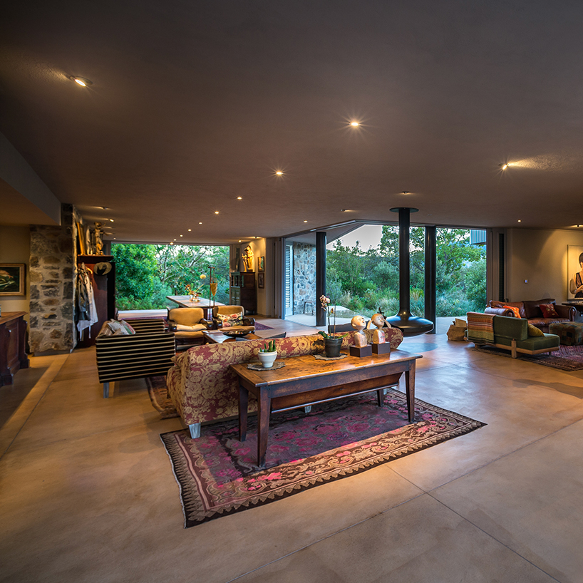 slee & co. architects' house is inspired by the local farm structures in south africa - 4