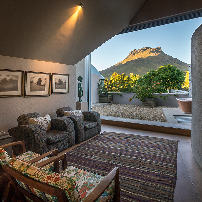 slee & co. architects' house is inspired by the local farm structures in south africa - 6