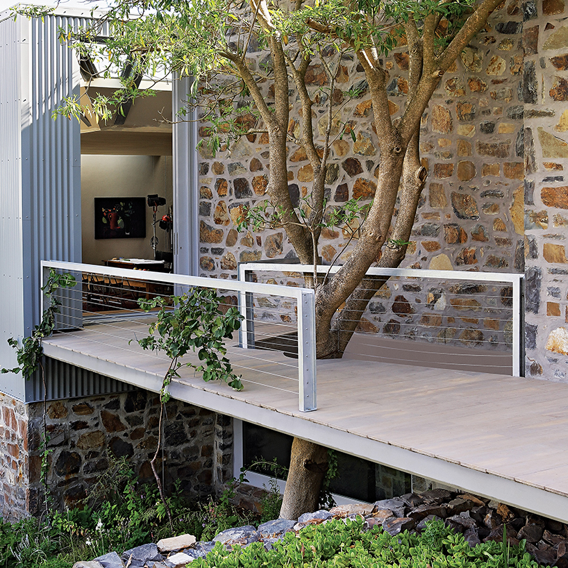 slee & co. architects' house is inspired by the local farm structures in south africa - 9