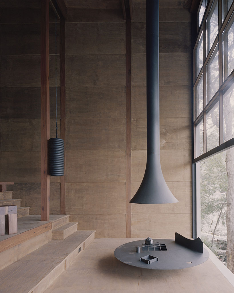 marramarra shack in marra marra creek berowra nsw australia by leopold banchini architects 4