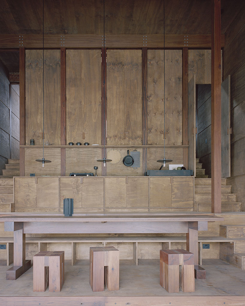 marramarra shack in marra marra creek berowra nsw australia by leopold banchini architects 5