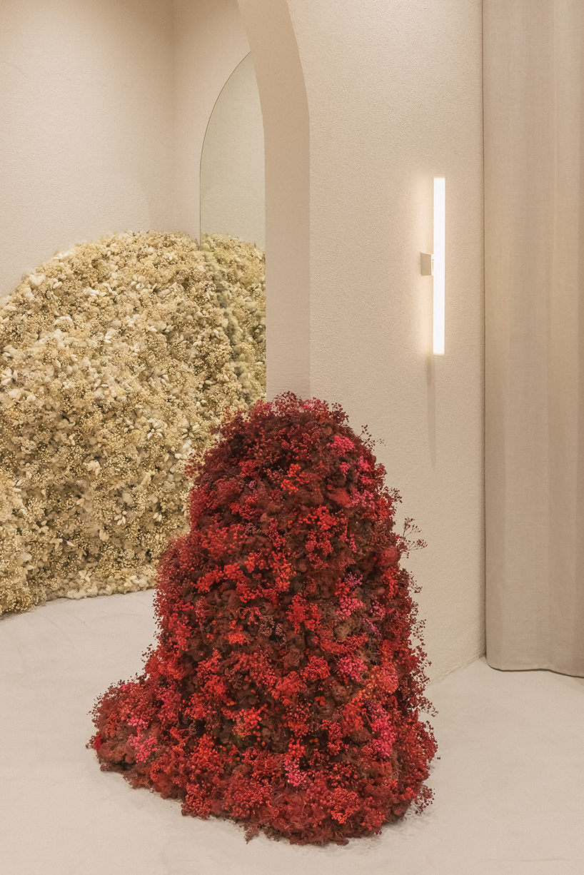 a showroom in valencia created to welcome spring 8
