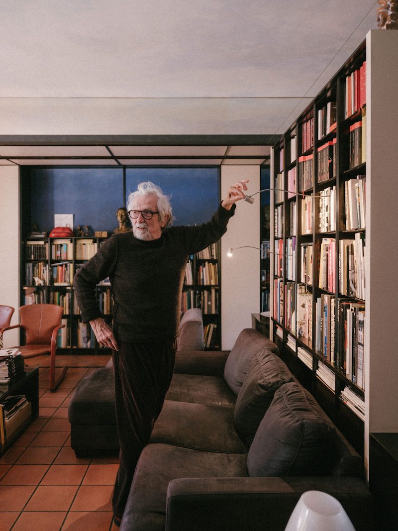 shaped like a book, oscar tusquets' bib luz lamp discreetly integrates into any shelf - 9