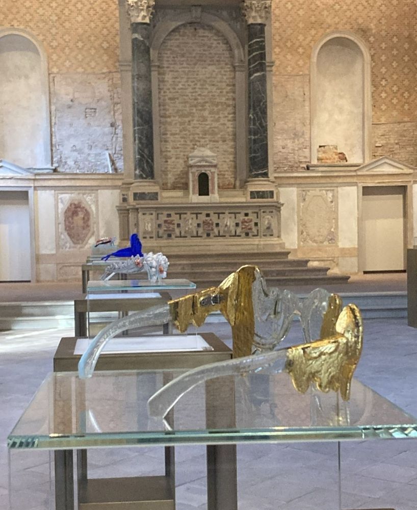 melting eyewear in glass and gold blurs sculpture, design, and optics in venice - 8