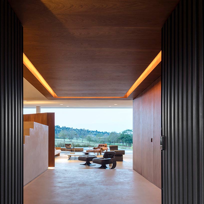 studio arthur casas composes JY house with two separate volumes in são paulo - 3