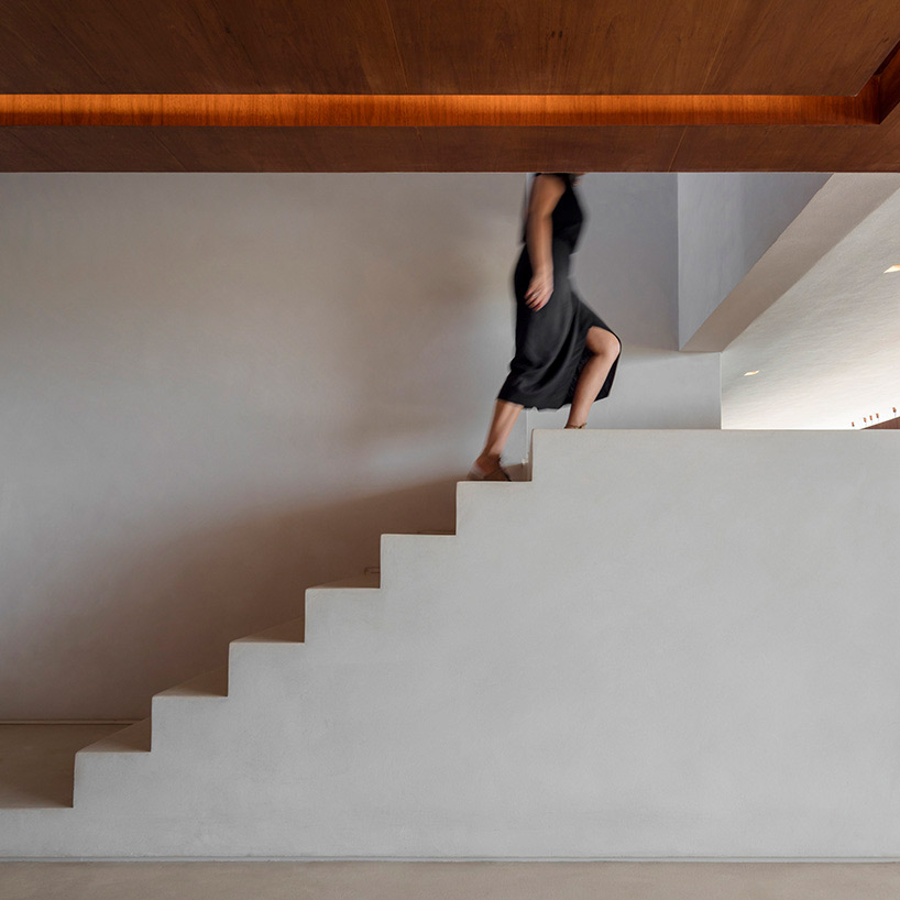 studio arthur casas composes JY house with two separate volumes in são paulo - 4