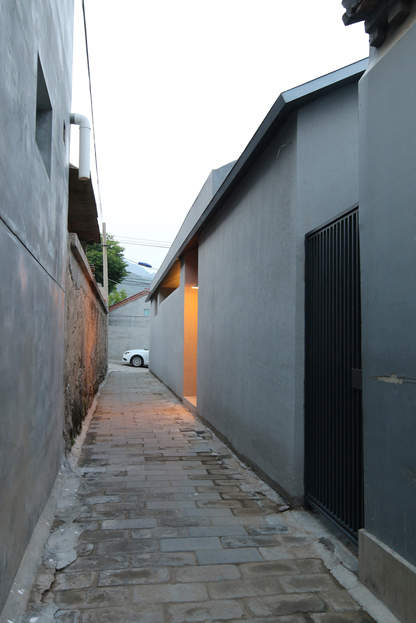 house of steps by chaoffice frames the mountainous landscape of china designboom