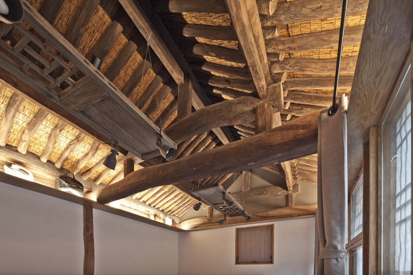 house of passages 11