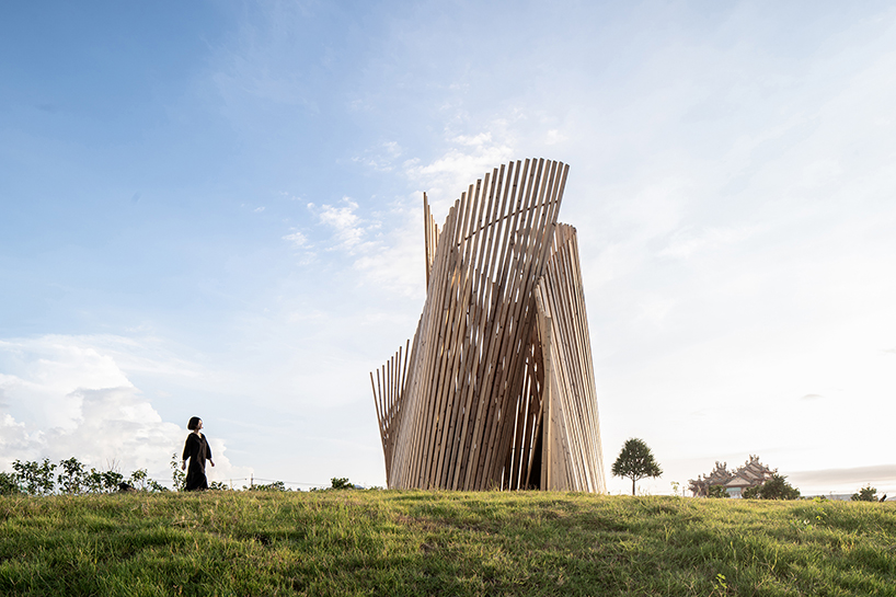 ling li tsengs between waves installation creates a vibrant spatial experience 1