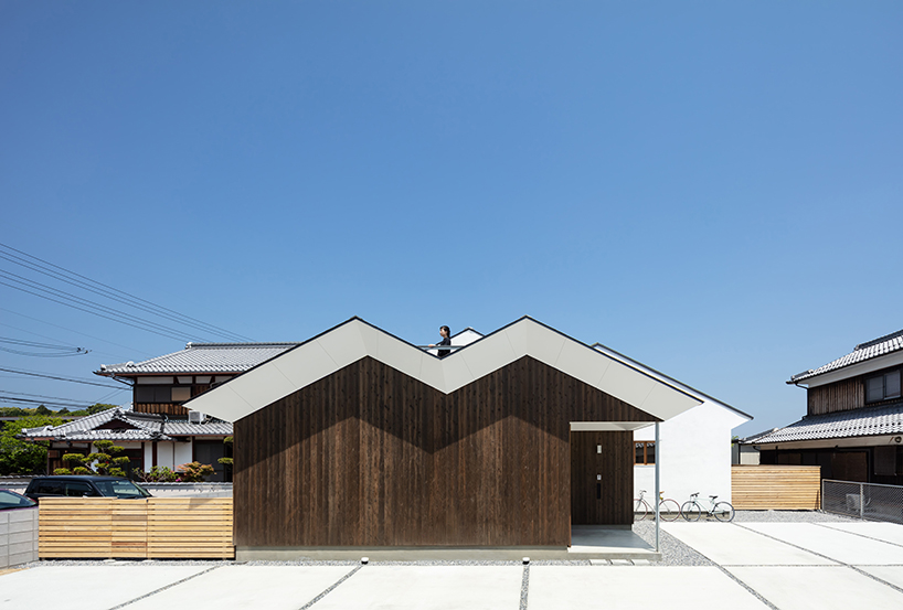 horibe associates architect's office house in sugie designboom