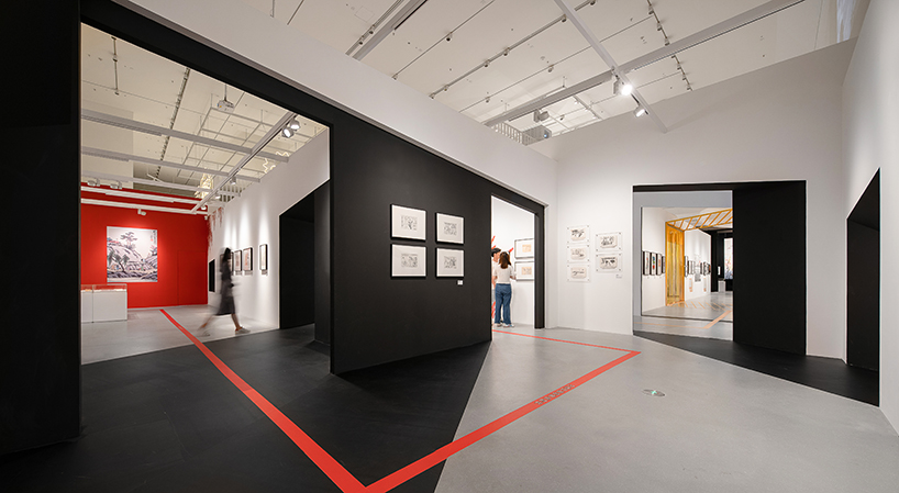 studio-10-y-comic-x-exhibition-chinese-comics-design-society-sea-world-culture-arts-center-shenzhen-china-09-11-2019-designboom