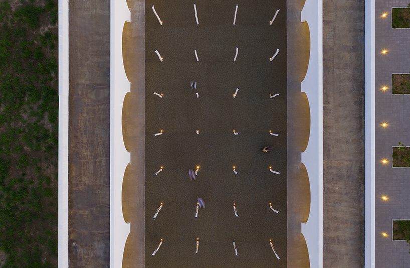 ideology humanity and nature intertwined renovation of the qinchang village cpc branch office community center an open cloister style community center 3