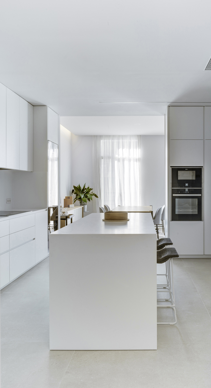 residential ac 33 an urban oasis in the heart of the city of valencia 8