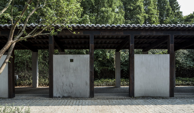 zigzagging verandas enclose courtyard of atelier archmixing's memorial in shanghai
