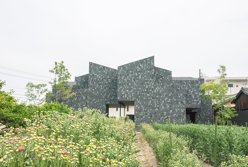 1-1-architects-apartment-mk-building-kariya-city-aichi-japan-09-20-2019-designboom