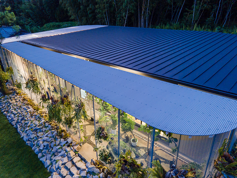 1-1 architects designs a family home for a tropical plant farmer in japan designboom