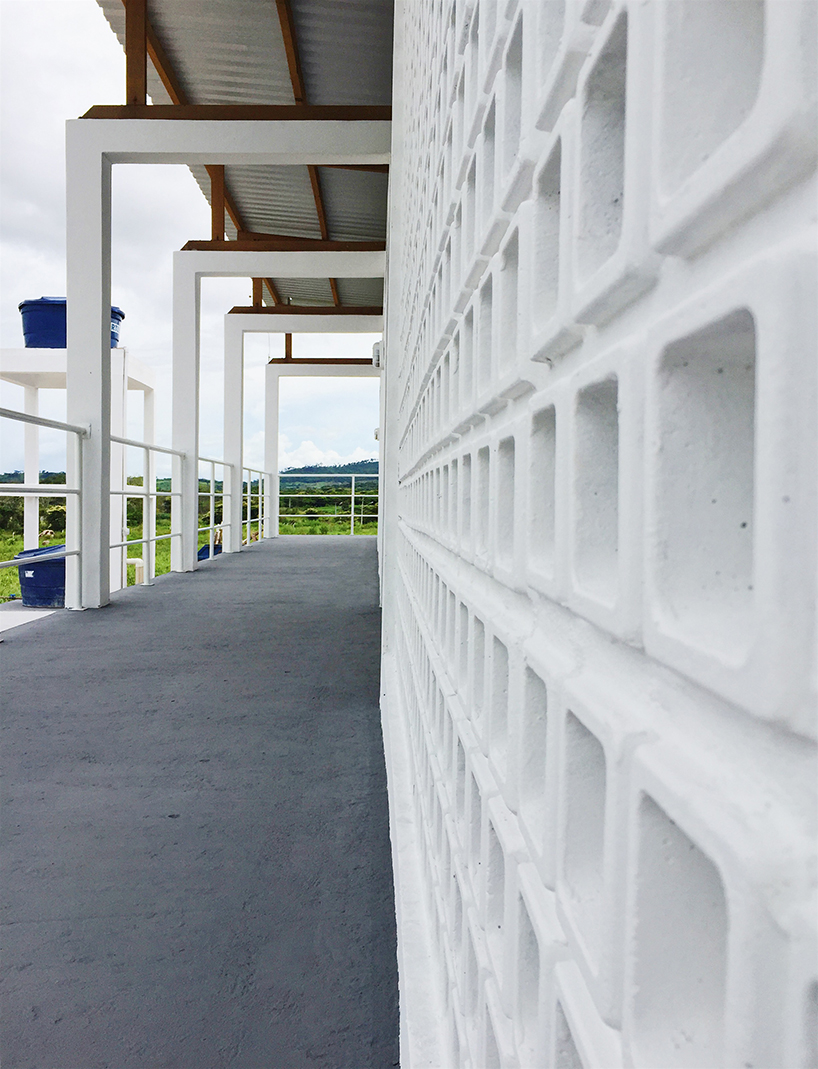 estudio flume constructs a beekeepers workshop on concrete piers in northern brazil designboom
