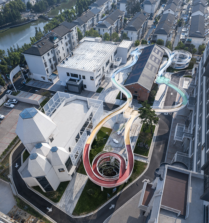 floating cloud corridor hovers above minax's factory renovation in china 