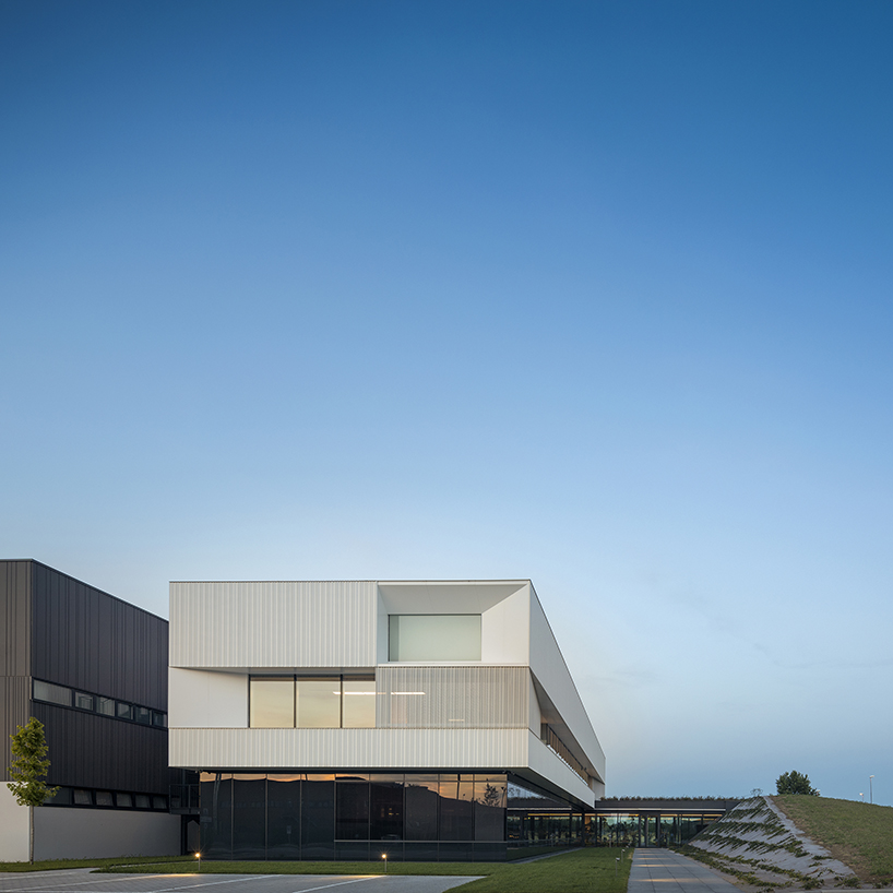 a new workplace landscape 4