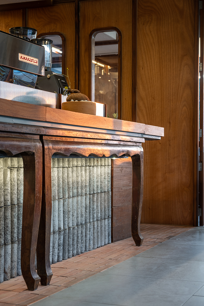 basic space coffee 9