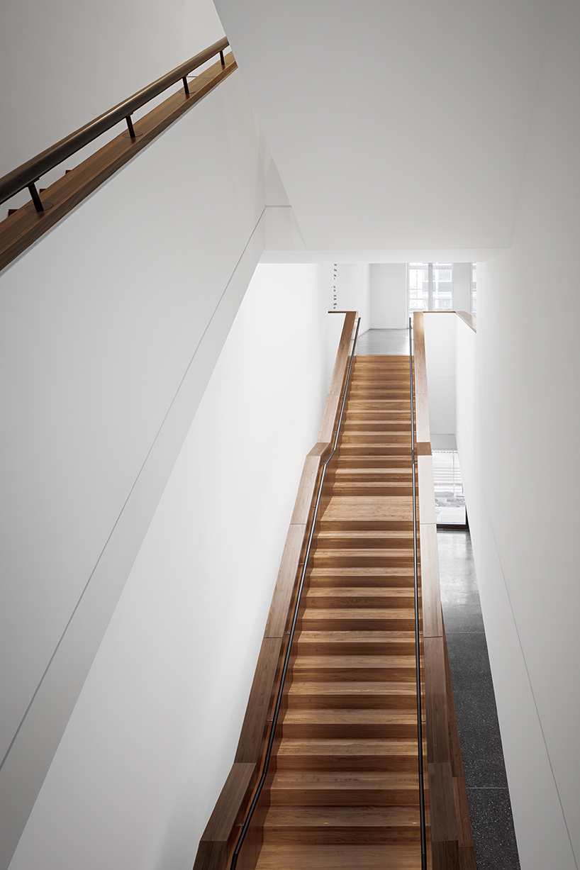 gmp-architekten-bucerius-kunst-forum-art-space-hamburg-06-05-2019-designboom