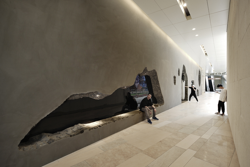 CROX designs dramatic shanghai boxing studio for the ultimate stress release